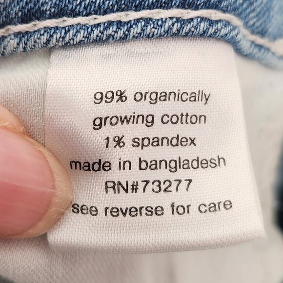 NWT Elizabeth and James Light-washed Denim High rise Flared Jeans Women's 4 - Picture 3 of 10